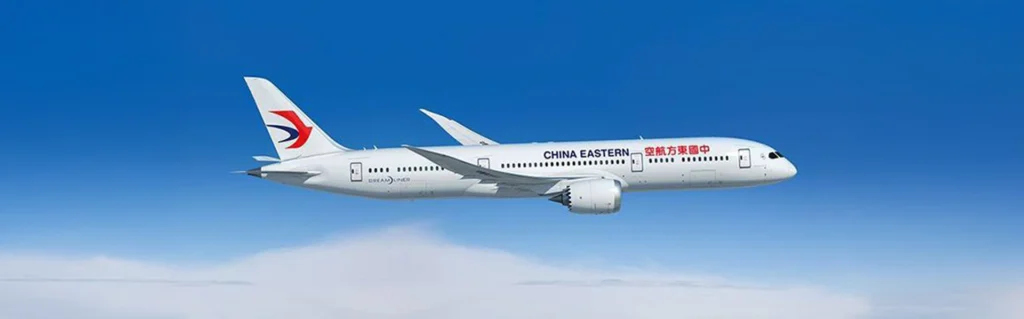china eastern airline aircraft in flight