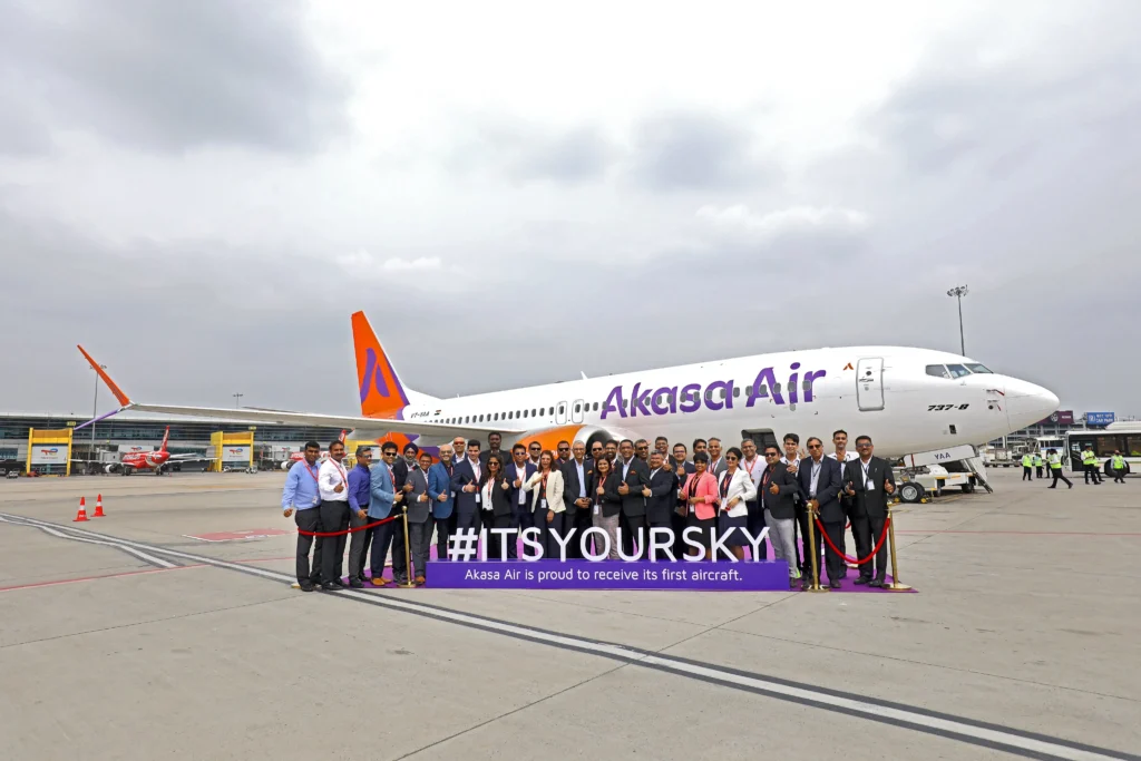 FIRST AIRCRAFT DELIVERY OF AKASA AIR WITH TEAM